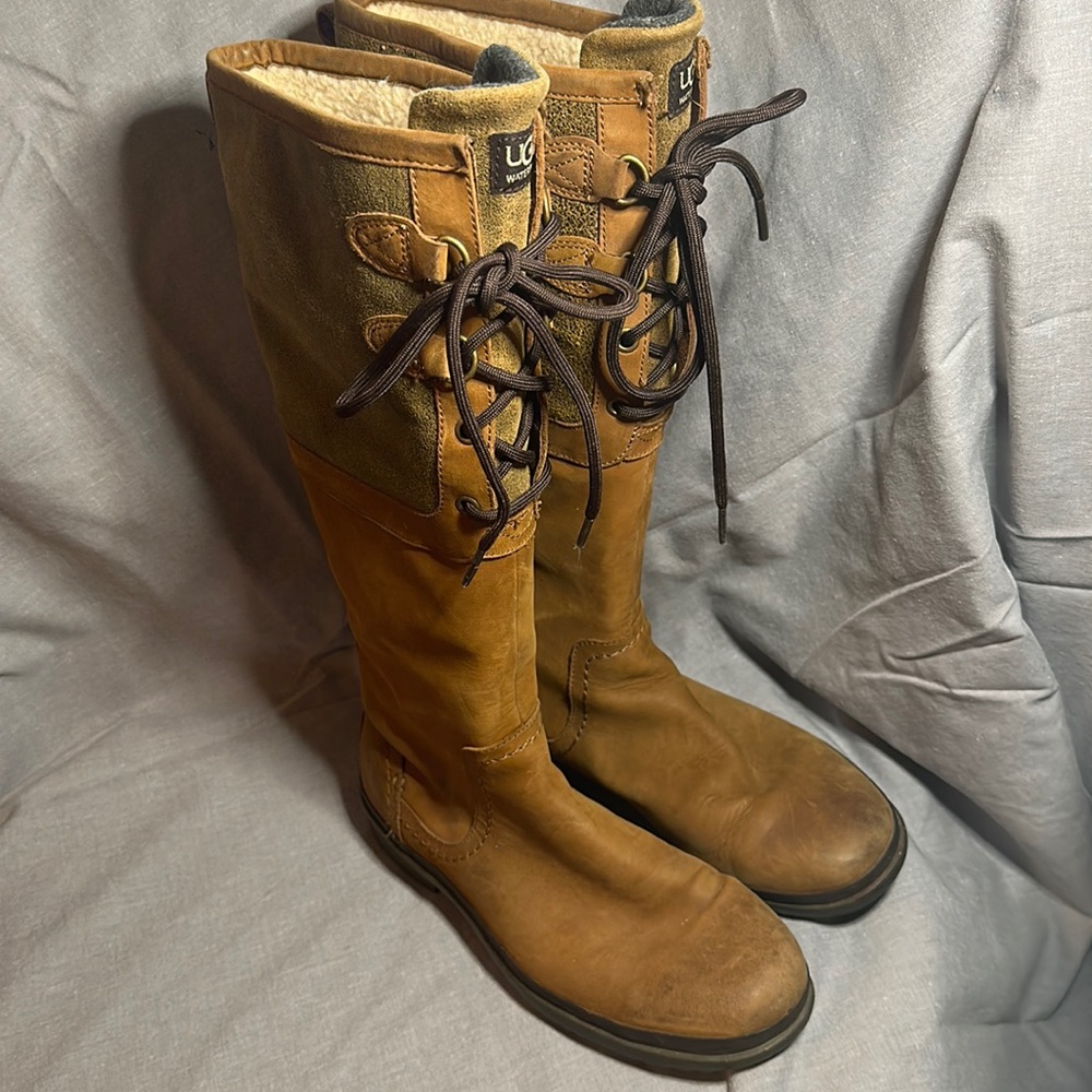 Ugg boots waterproof 7.5 women’s